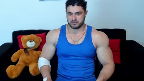 Snapshot of thomas_brandon chatting on 01.25.25 Thomas Brandon online show from 01.25.25