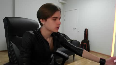 THOMAS BRONS online show from 05.31.26