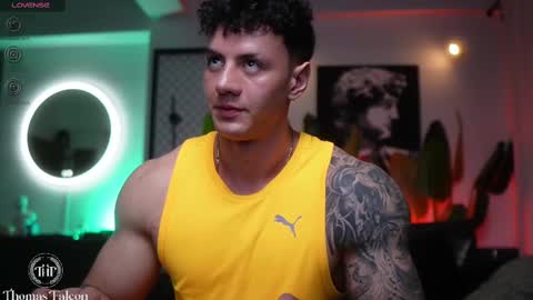 Snapshot of thomas_falcon1 chatting on 02.28.25 Thomas Falcon online show from 02.28.25