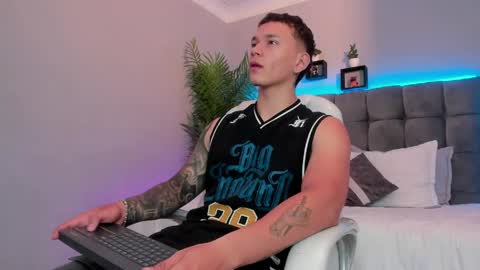 Thomas online show from 05.11.26