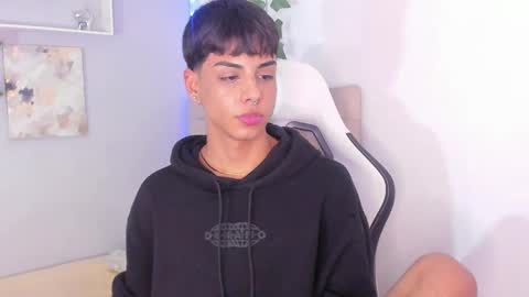 Thomas online show from 09.11.25