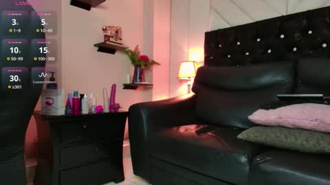 thomasandsamantha online show from 02.16.26