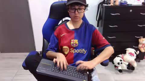 VALERIA online show from 12.13.25