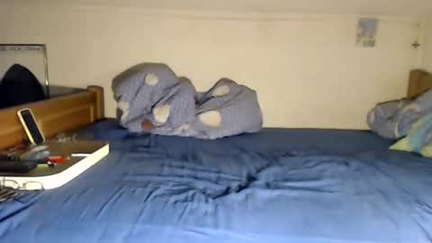 Thomas online show from 12.23.25