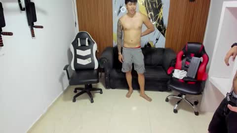 thomson_hot01 online show from 03.14.26