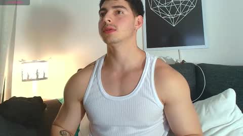 thomylov online show from 10.03.25