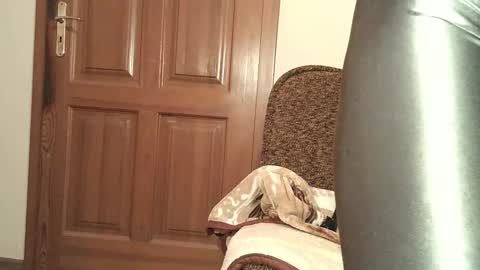 Thongsandstocking online show from 11.09.25