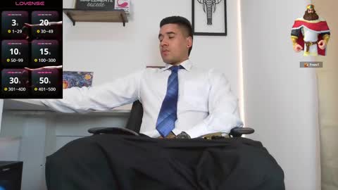 Snapshot of thonydupont chatting on 02.27.25 thonydupont online show from 02.27.25