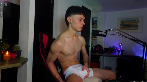   L e a n d e r   25OFF ON MY OF online show from 02.27.26