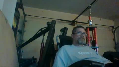 Snapshot of throbber009 chatting on 07.13.26 Throbber online show from 07.13.26