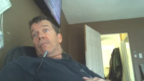 Snapshot of throbbing4u2nite chatting on 06.24.26 throbbing4u2nite online show from 06.24.26