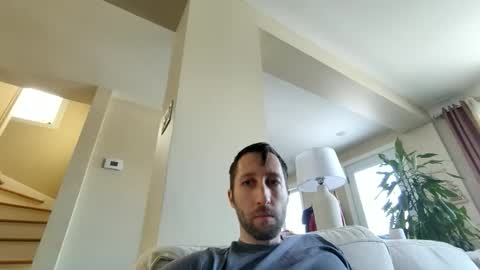 throwawayafteruse20202 online show from 12.04.25