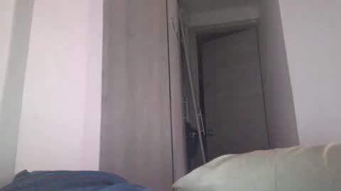 Snapshot of throwawayyourgun chatting on 12.21.25 Luka online show from 12.21.25