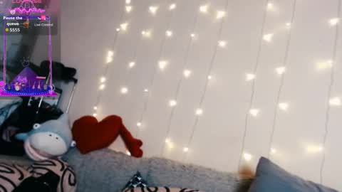 Snapshot of tia_meow chatting on 03.02.26 tiameow online show from 03.02.26