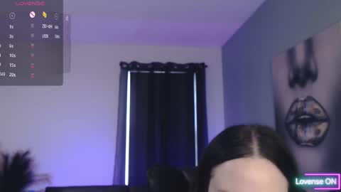 Tia Bella online show from 04.01.26