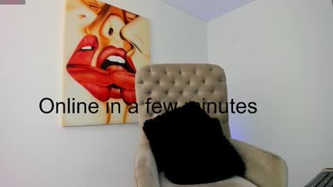 Snapshot of tiago_hannah chatting on 11.16.25 carolina online show from 11.16.25