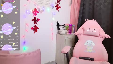 Snapshot of tianale chatting on 03.09.25 Tiana Le online show from 03.09.25