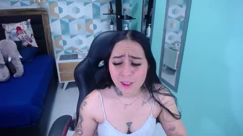 tianapiket online show from 12.26.24