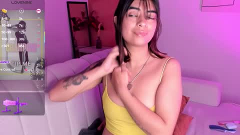 Snapshot of tianna_rossi chatting on 02.18.26 Tianna Rosi online show from 02.18.26