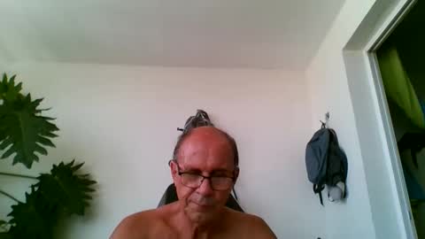 Snapshot of tiaretiareopui chatting on 01.09.26 tiaretiareopui online show from 01.09.26