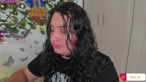 Snapshot of tich___ chatting on 05.19.26 tich___ online show from 05.19.26