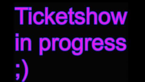 Snapshot of ticketshow chatting on 11.22.25 ticketshow online show from 11.22.25