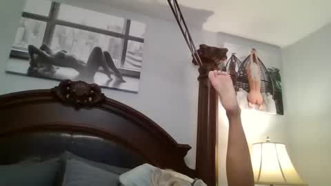 Snapshot of ticklemepink696969 chatting on 12.21.24 ticklemepink696969 online show from 12.21.24