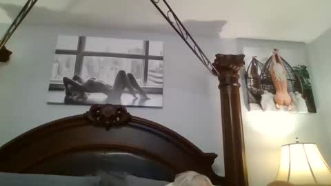 Snapshot of ticklemepink696969 chatting on 12.27.24 ticklemepink696969 online show from 12.27.24