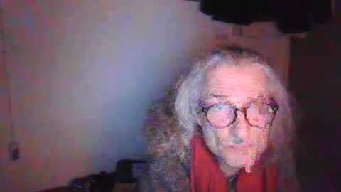 Snapshot of tiddles12345 chatting on 04.22.26 tiddles12345 online show from 04.22.26