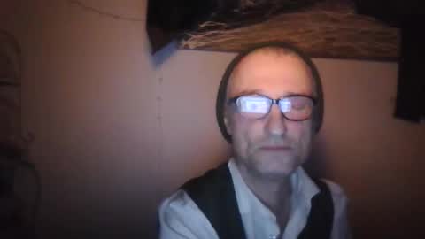 Snapshot of tiddles12345 chatting on 05.04.26 tiddles12345 online show from 05.04.26