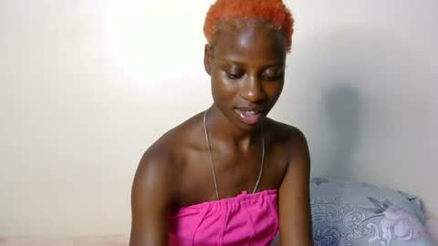 Snapshot of tifa_amaliah chatting on 07.19.26 Tifa online show from 07.19.26