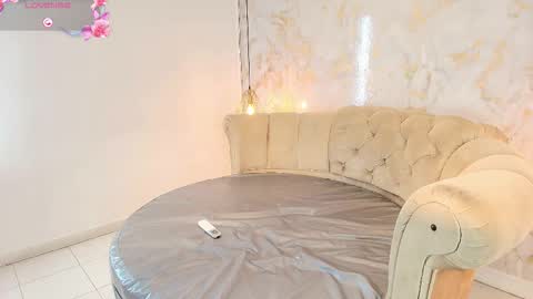 Tifani brown online show from 02.04.26