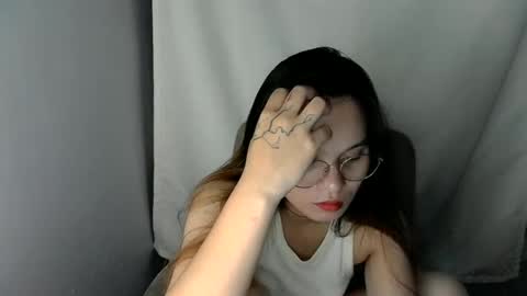 Snapshot of tifanny_foxdoll chatting on 03.05.25 Goddess Tifanny online show from 03.05.25