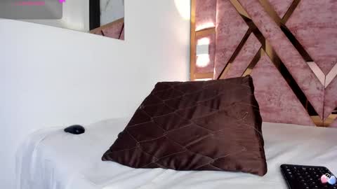 Tifanny online show from 03.11.25