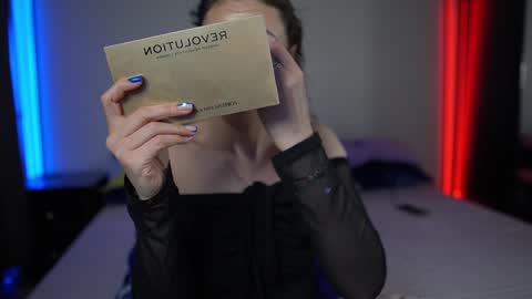 Tiffany online show from 02.06.25