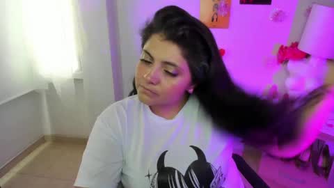 Tiff Luxx online show from 04.10.26