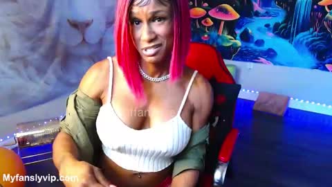 Tiffani Love online show from 10.19.25