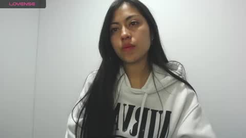 TIFFANNY online show from 08.05.26
