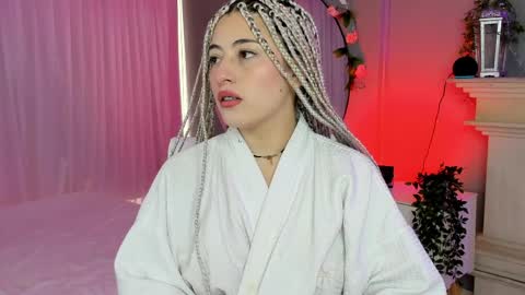 Tiffany Becker online show from 03.30.26