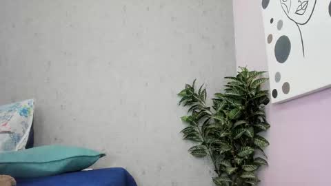 tiffany_mendez online show from 02.26.26