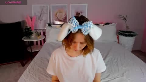 tiffany_roy online show from 12.29.24