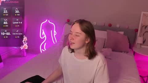 tiffany_roy online show from 01.26.25