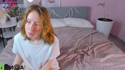 tiffany_roy online show from 03.05.25