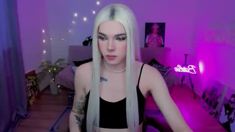 Snapshot of tiffany_smitch chatting on 02.09.26 Tif online show from 02.09.26