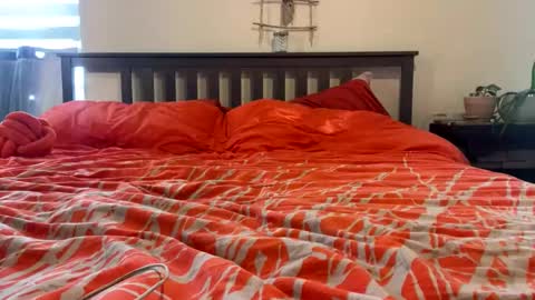 Tiffany Dove online show from 01.30.25