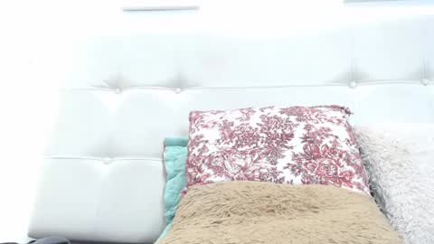 Tifanny Fox online show from 02.07.25