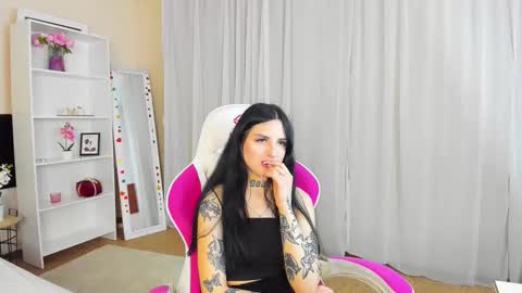 Tiffani online show from 03.24.26