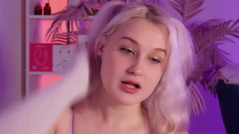 tiffanyjons online show from 12.21.25