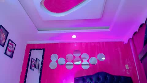 tiffanymackensyy69 online show from 02.18.26