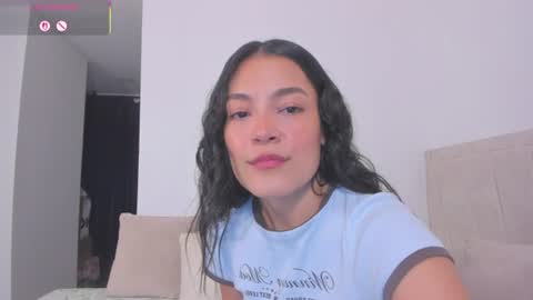 Snapshot of tiffanyrusso chatting on 07.27.26 TIFFANY online show from 07.27.26